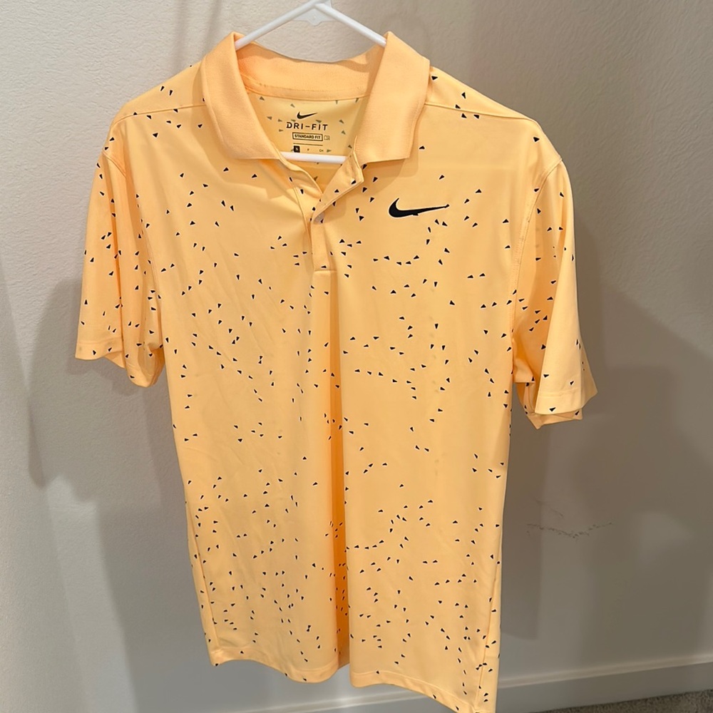 Nike golf dri-fit worn once